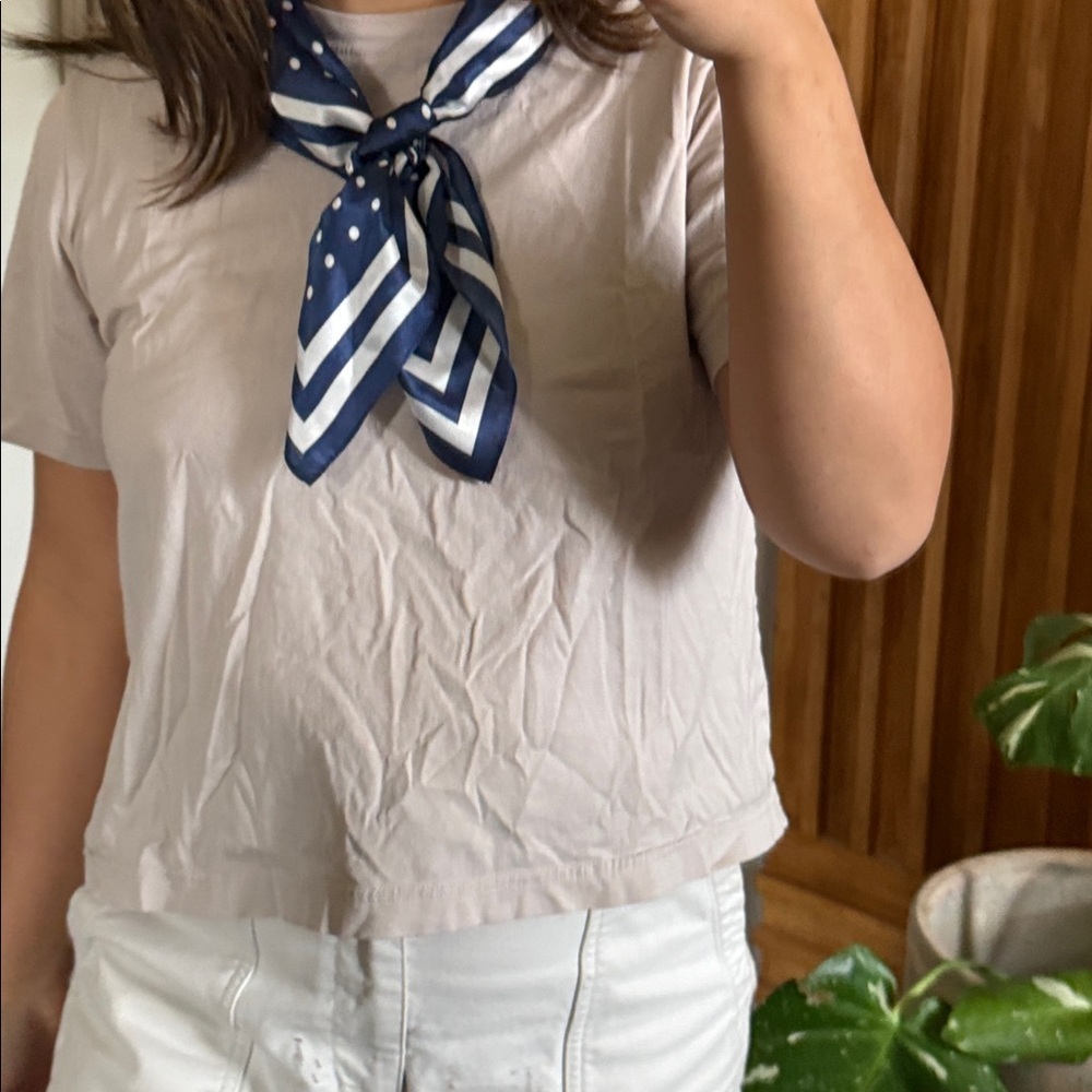Unbrand Polka dot silk Scarves. OS